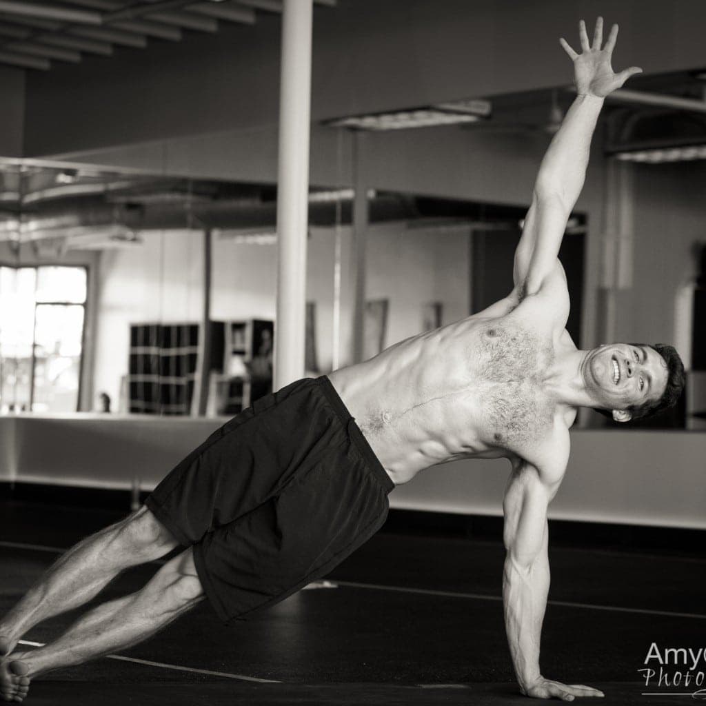 Yoga Poses for Upper Body Strength - Side Plank
