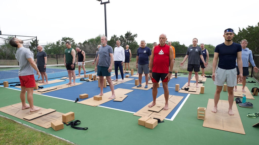 BTBU-2604-Outdoor-Yoga