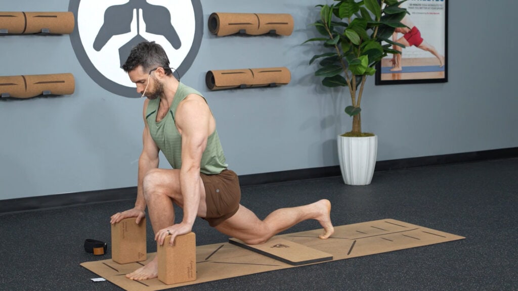 20-Minute Yoga for Anxiety - Step 1: Low Lunge