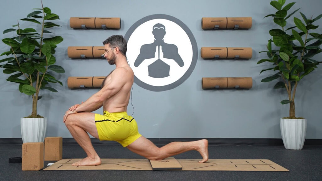 Inflexible Men: Try This Lower Body Yoga - Pose 1: Low Lunge (Ankle & Hip Mobility) Inflexible Men: Try This Lower Body Yoga - Pose 1: Low Lunge (Ankle & Hip Mobility)